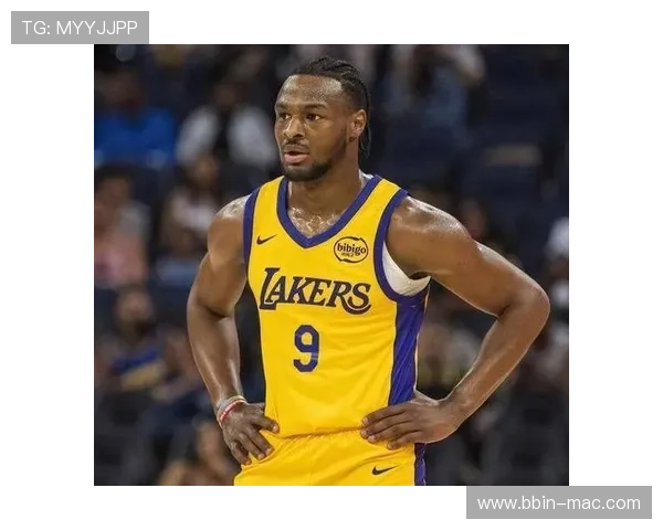 布朗尼砍下39分用表现证明NBA价值在质疑声中奋勇前行很畅快